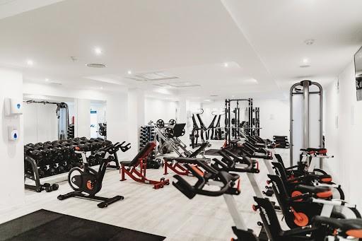 6 Ways Not to Be a Jerk at the Gym