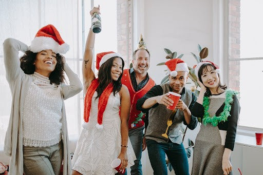 Stay Merry and Bright This Year with these Holiday Macro Hacks